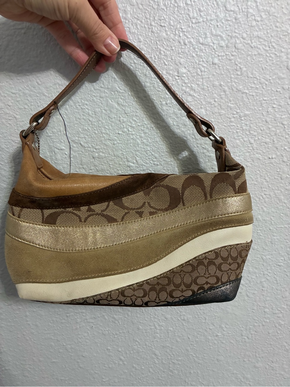 Coach Multi-Tone Tan Signature Canvas Shoulder Bag - Picture 2 of 4